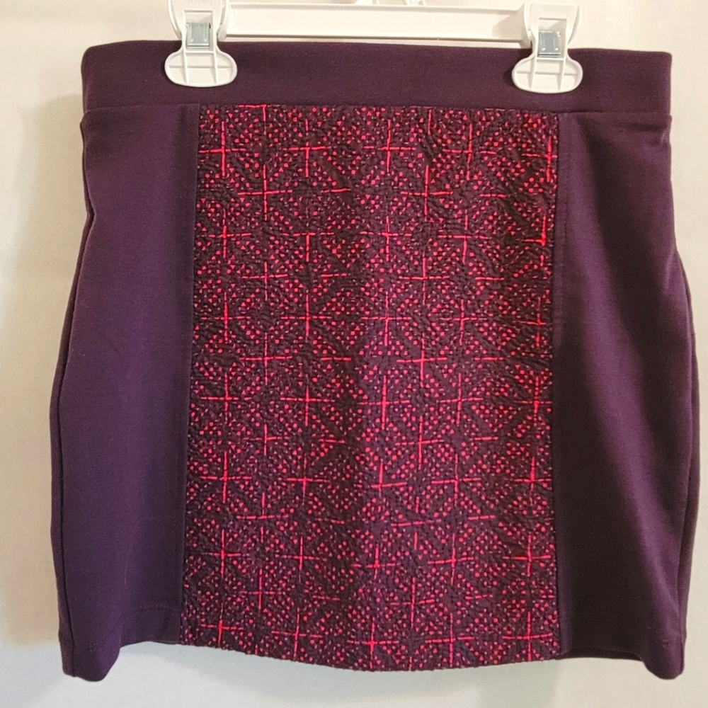 American Eagle Womens 4 Pencil Mini Skirt Purple Pink Panel Style Stretchy Zip.